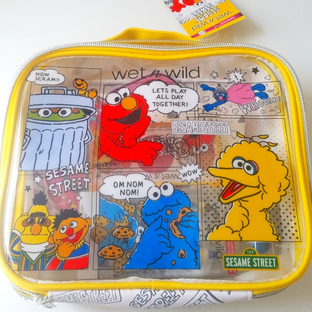 Wet n Wild x Sesame Street Cosmetics Bundle